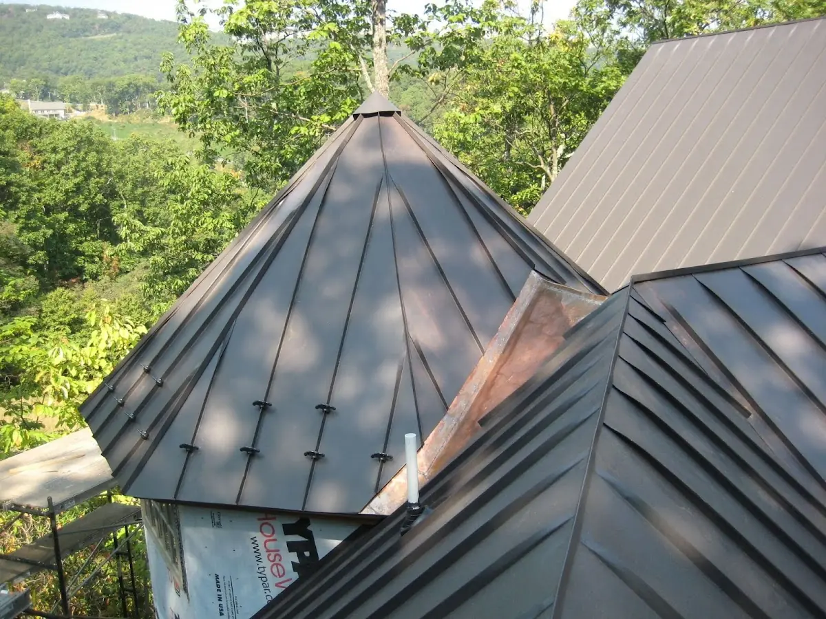 Professional Roof Tarp Installation by Craftsman Roofing in Wellington Park